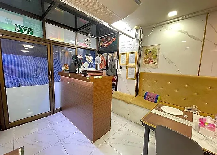 Md Brother Restaurant And 호텔 방콕